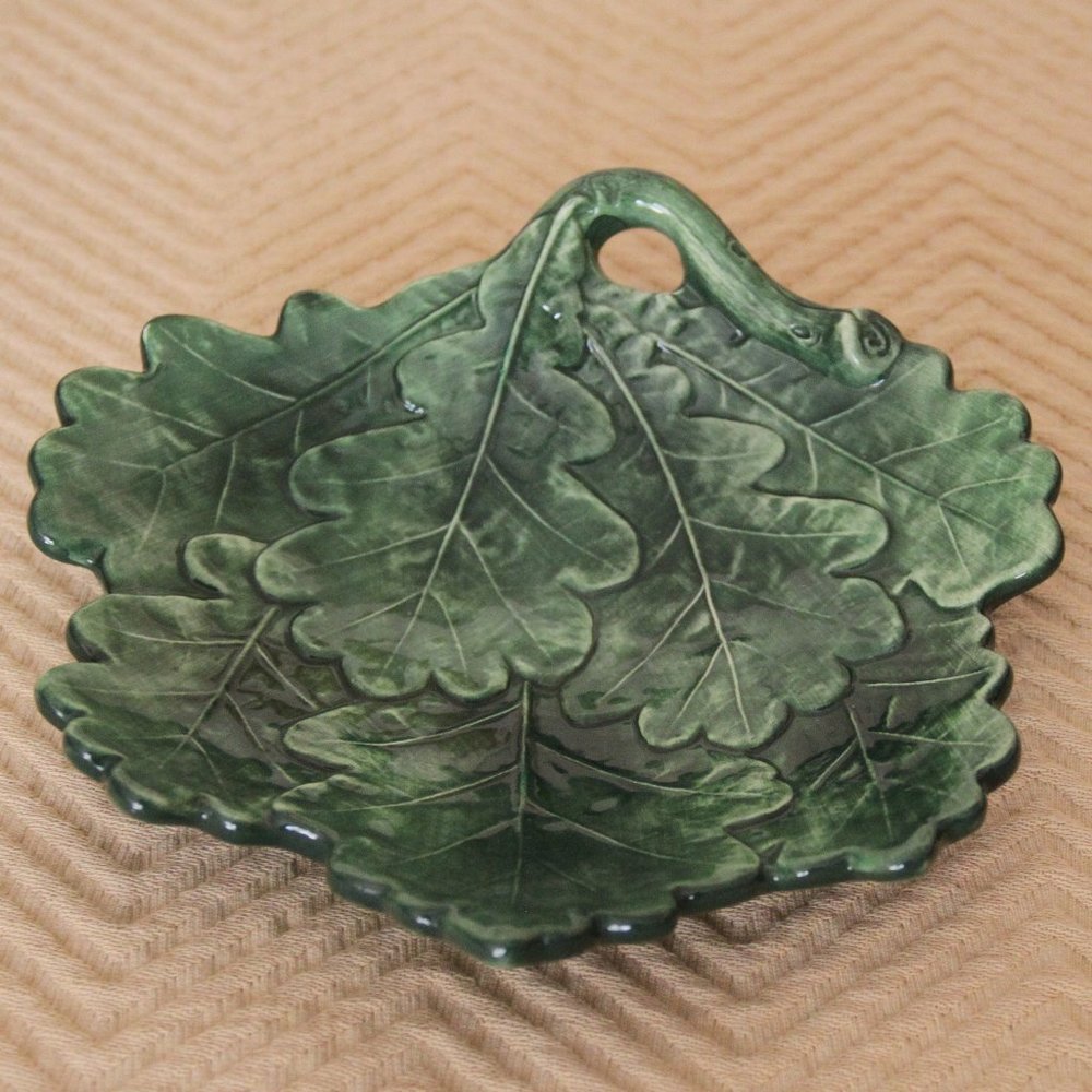 Vintage Vietri Green Oak Leaf Hand-Painted Ceramic Bowl Platter Made in Italy